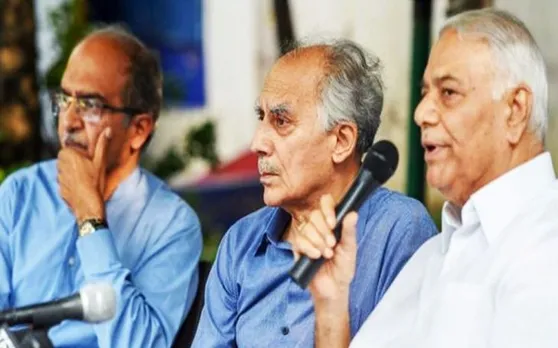 राफेल डील: सुप्रीम कोर्ट में याचिका दायर, अधिकारियों के खिलाफ कार्रवाई की मांग, गलत जानकारी सौंपने का आरोप