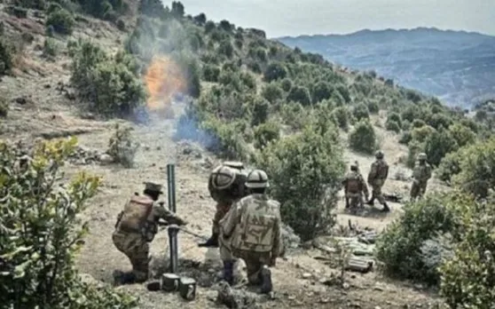 पाकिस्तान की नापाक हरकतें जारी, LoC के पास तीसरे दिन भी गोलीबारी, मोर्टार से दागे गोले