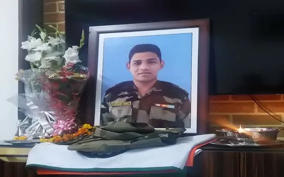 PULWAMA ATTACK : शहीद मेजर चित्रेश के पिता बोले पहाड़ के गरीब बच्चों को बनाऊंगा अफसर, उन बच्चों में नजर आयेगा मेरा लाल