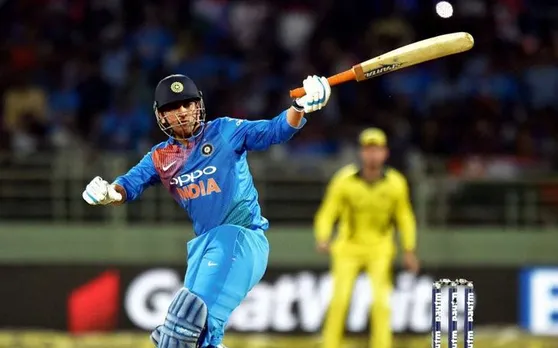 IND vs AUS: पहले मैच में सिर्फ बल्ला घुमाते दिखे एमएस धोनी, बनाया यह अनचाहा रिकॉर्ड