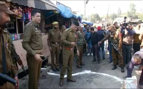 जम्‍मू बस स्‍टैंड पर ग्रेनेड से हमला, Blast में दो दर्जन से अधिक लोग घायल, सुरक्षाबलों ने पूरे इलाके को घेरा
