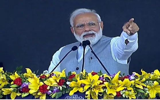 नोएडा में मेट्रो रेल उद्घाटन के मौके पर विरोधियों पर बरसे पीएम नरेंद्र मोदी, जानें 20 बड़ी बातें