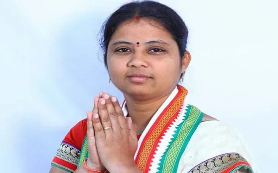 तेलंगाना में कांग्रेस को बड़ा झटका, विधायक बी हरिप्रिया थामेंगी टीआरएस का दामन