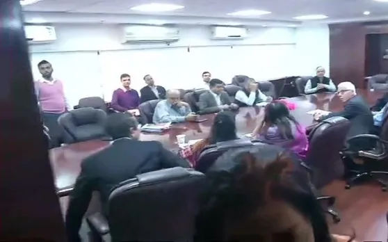 दिल्ली: नागरिक उड्डयन सचिव द्वारा बुलाई गई सभी एयरलाइनों की आपात बैठक