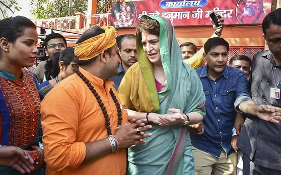 प्रियंका गांधी की गंगा यात्रा से क्‍या खत्‍म होगा 34 साल का सूखा, खिसक चुकी है कांग्रेस की राजनीतिक जमीन
