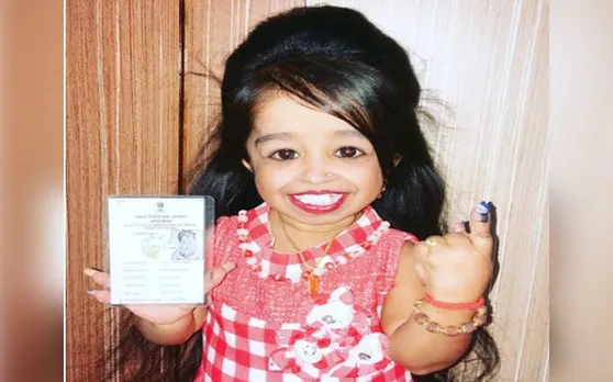 loksabha Election 2019 : नागपुर में दुनिया की सबसे छोटे कद की महिला ने डाला वोट