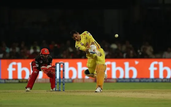 IPL 12: महेंद्र सिंह धोनी के नाम दर्ज हुआ ये अनोखा रिकॉर्ड, आईपीएल में ऐसा कारनामा करने वाले पहले भारतीय बने