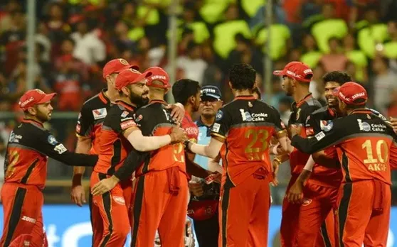 IPL12: जब अपनी जेब में गेंद रखकर भूल गए अंपायर, रुका रहा मैच