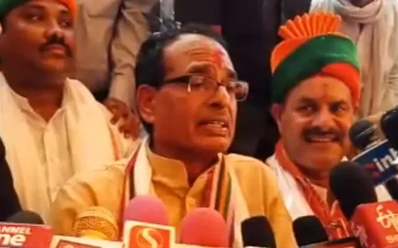 शिवराज का कांग्रेस पर तंज, कहा- किसानों का कर्ज माफ न हुआ तो ईंट से ईंट बजा दूंगा