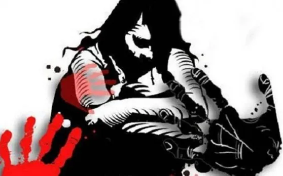 आगरा में युवती की कुल्हाड़ी मारकर हत्या