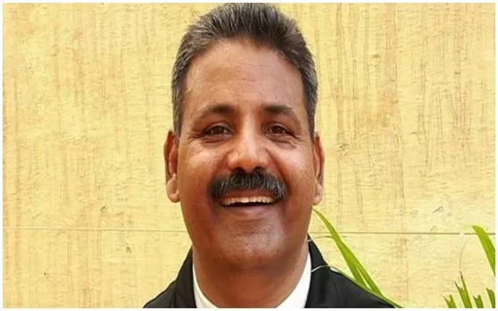 इस अफसर को मिली ईमानदारी की ऐसी सजा कि 10 साल में हुआ 27 बार ट्रांसफर