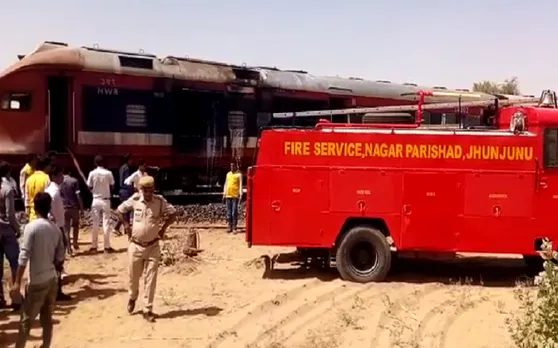चुरू के पास पैसेंजर ट्रेन के इंजन में लगी आग, सवार थे हजारों यात्री बचा बड़ा हादसा