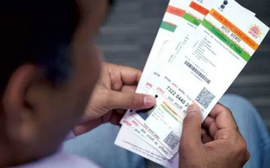 आधार कार्ड खो गया है तो कोई बात नहीं, अब सिर्फ 50 रुपये में कराएं री-प्रिंट