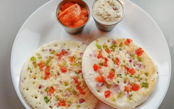 Snacks Recipe: नाश्ते में बनाएं टेस्टी और हेल्दी मसाला रवा उत्तपम, पढ़ें रेसिपी