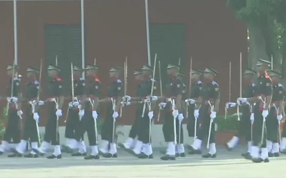 भारतीय सेना को मिले 382 नए अधिकारी, मित्र देशों के 77 कैडेट्स भी हुए पास आउट