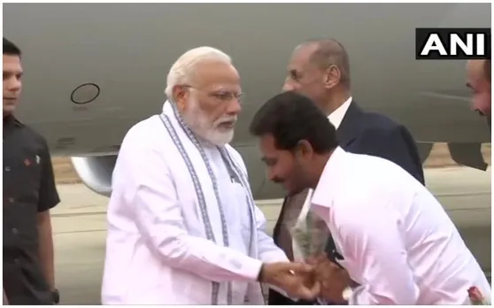 दो देशों के दौरे से लौटे पीएम मोदी ने आंध्र के लोगों से मांगी माफी, जानिए क्या थी वजह