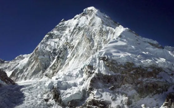 दुनिया का सबसे ऊंचा मौसम स्टेशन एवरेस्ट पर स्थापित, जानें इसके फायदे