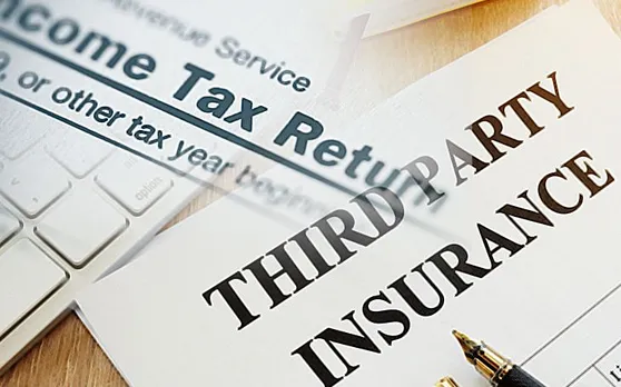 इनकम टैक्स (Income Tax) और इंश्योरेंस (Insurance) से जुड़े 2 नियम 2 दिन में बदले, आप पर होगा बड़ा असर
