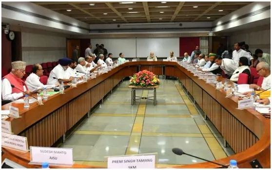 One Nation-One Election : केंद्र की सर्वदलीय बैठक में नहीं पहुंचे उद्धव ठाकरे, जानिए क्या थी वजह