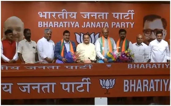 आंध्र प्रदेश में टीडीपी चीफ चंद्रबाबू नायडू को बड़ा झटका 4 राज्य सभा सांसद बीजेपी में हुए शामिल