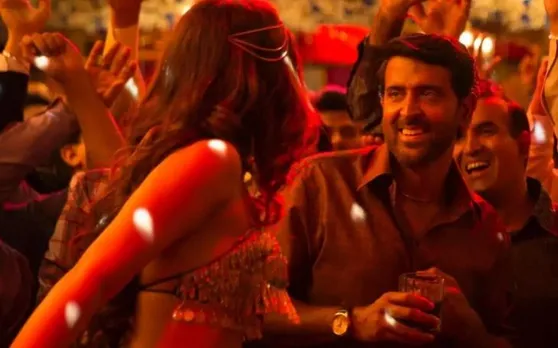 Super 30: हाथों में शराब का ग्लास लेकर झूमते हुए दिखे ऋतिक रोशन, रिलीज हुआ 'पैसा' सॉन्ग