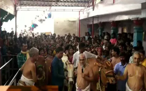 हैदराबाद के चिलकुर बालाजी मंदिर में बलात्कार रोकने के लिए की गई विशेष पूजा