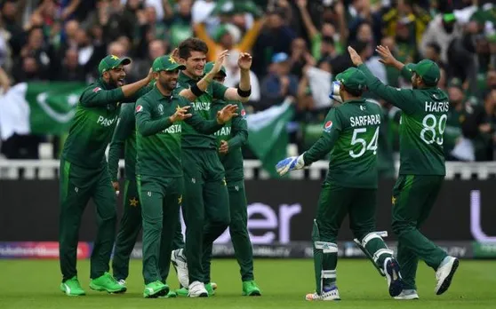 World Cup, PAK vs AFG: सेमीफाइनल की रेस में बरकरार पाकिस्तान, 3 विकेट से हराया