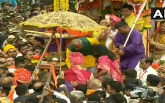 गुजरात: शुरू हुई भगवान जगन्नाथ की भव्य रथ यात्रा, श्रद्धालुओं की लगी भीड़