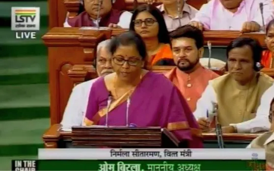 मोदी सरकार लाएगी नेशनल ट्रासंपोर्ट कार्ड, यात्री देश भर में कहीं भी कर सकेंगे इस्तेमाल