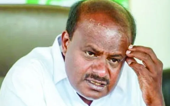 Karnataka Crisis: इस्तीफा देने के बाद कर्नाटक से मुंबई पहुंचे कांग्रेस-JDS के 10 विधायक