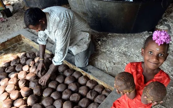 मुजफ्फरनगर में सरकारी बैठकों में परोसा गुड़, ये है कारण