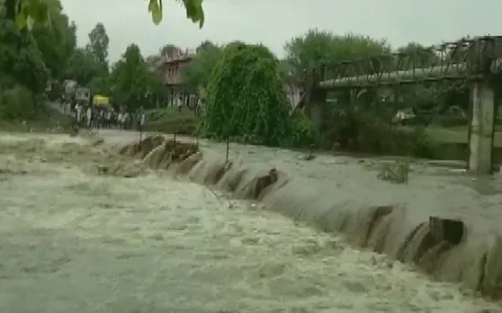 मध्य प्रदेश के कई हिस्सों में बारिश का दौर जारी, नदी और नालों का जलस्तर बढ़ा