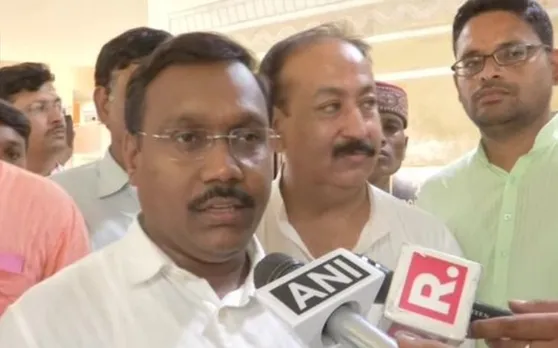 प्रशासन ने सचिव की जगह कर दिया सरपंच का तबादला, अब हो रही है जमकर किरकिरी