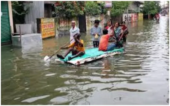 उत्तरी बंगाल में बारिश का कहर जारी, बाढ़ से जनजीवन अस्त-व्यस्त