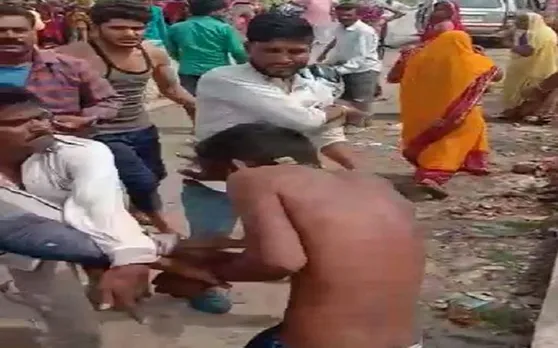मंदिर से बकरे चोरी करने पहुंचे चोरों को ग्रामीणों ने धर दबोचा, फिर जमकर की धुनाई