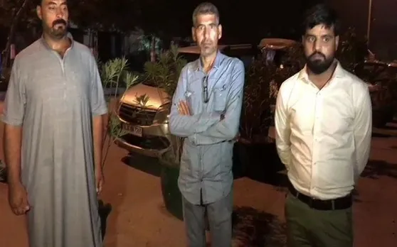लुटेरों ने खुद को पुलिस बताकर नोएडा में दो इराकी नागरिकों से लूटे 30 हजार डॉलर