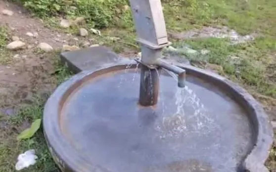 ग्रामीणों ने आजमाई यह विधि और फिर 10 साल से सूखे पड़े हैंडपंप भी देने लगे पानी