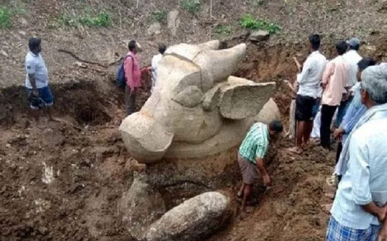 सावन के महीने में बाबा भोलेनाथ का चमत्कार, खुदाई में निकला नंदी बैल