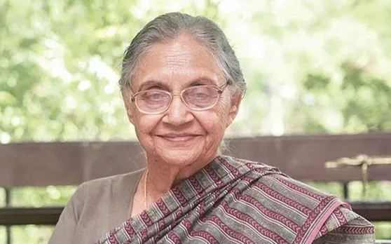 बारिश के बीच राजकीय सम्मान के साथ हुआ शीला दीक्षित का अंतिम संस्कार