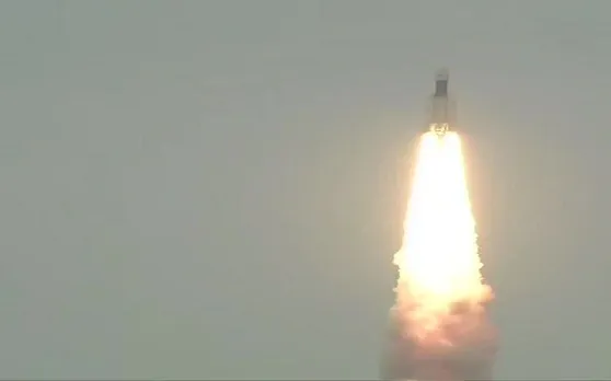 Chandrayaan-2: बॉलीवुड स्टार्स ने दी 'चंद्रयान 2' की टीम को बधाई, कहा- गर्व है..