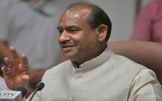 17 विधेयक लंबित होने के चलते संसद के वर्तमान सत्र को 7 अगस्त तक बढ़ाया
