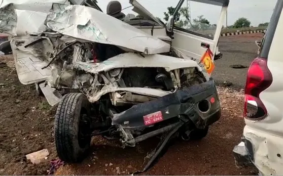 मध्य प्रदेश के रीवा में ट्रक और बोलेरो में जोरदार भिड़ंत, 4 लोगों की मौत
