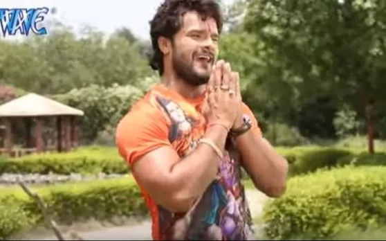 Video: शिव भक्ति में डूबे हुए नजर आए खेसारी, 'सईया देवघर घुमा दी' हुआ वायरल