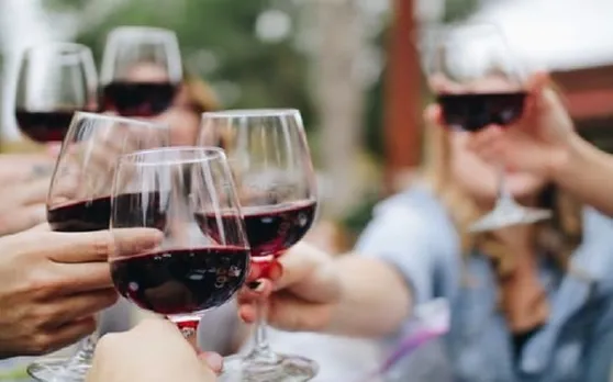 अवसाद, चिंता के इलाज में फायदेमंद है Red Wine, शोध में खुलासा