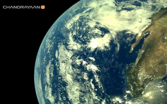 ISRO  ने  Chandrayaan 2 से ली गईं पृथ्वी की तस्वीरें साझा कीं