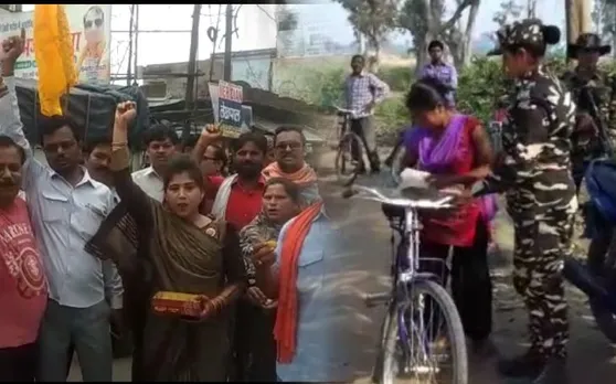 धारा 370 हटते ही बीजेपी के इन जिलों में हाई अलर्ट, डीएम एसपी सड़क पर