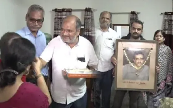 आतंकियों के डर से इस परिवार ने छोड़ा था कश्मीर, धारा 370 हटने के बाद ऐसे मनाई खुशी