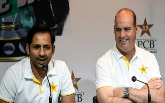 PCB ने मिकी आर्थर को टीम की कोचिंग से हटाया, जाते-जाते निराश कोच ने कही ये बातें