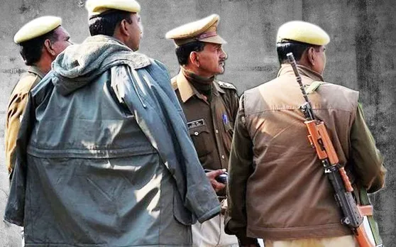 बदमाशों ने हथियार के दम पर कुरियर की दुकान से लूटे 74 हजार रुपए, जांच में जुटी पुलिस