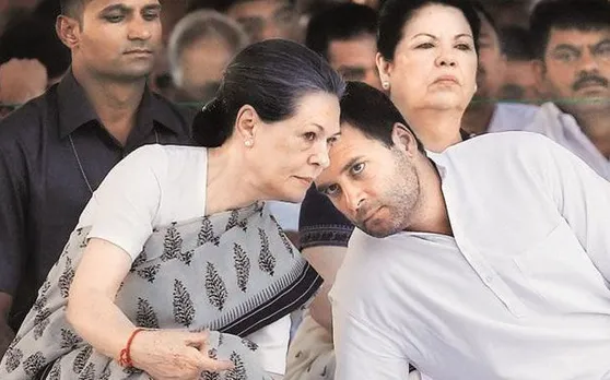 CWC की बैठक में हुआ फैसला, सोनिया गांधी बनीं कांग्रेस की अंतरिम अध्यक्ष